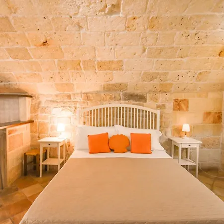 Frühstückspension Cuore Di Pietra - Housea